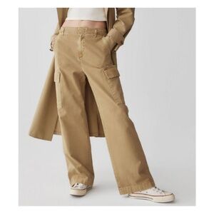 GAP Mid Rise Loose Khaki Cargo Pants Sold Out Online